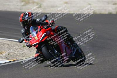 media/Sep-21-2025-TrackDaz (Sun) [[277c75b276]]/C Group/1140pm (Turn 3)/